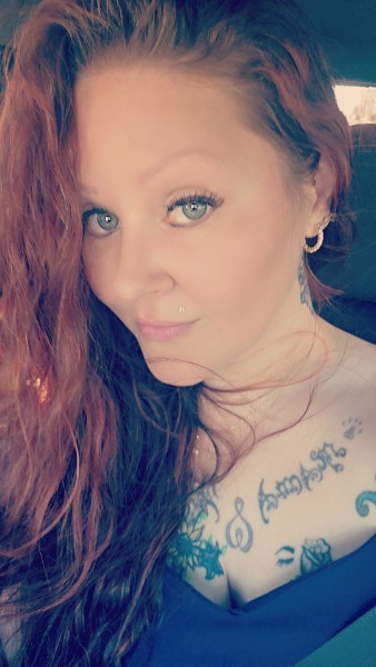 Sarah - Nail Artist at Olympus Nails & Spa